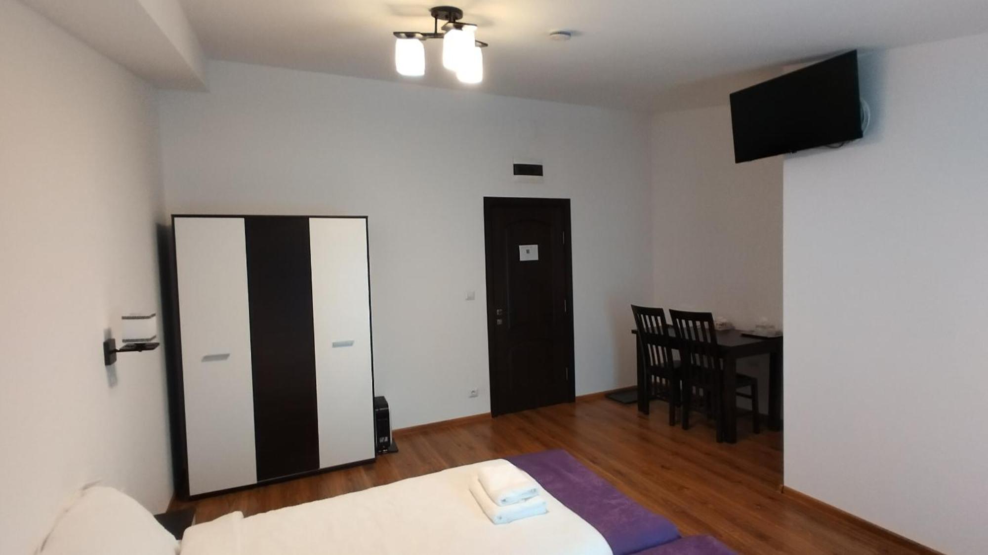 La Amy Apartment Pangarati Exterior photo
